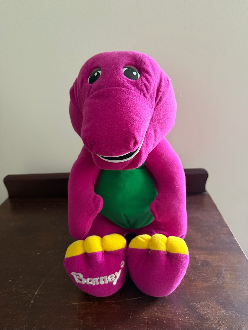 Barneys Vintage 1996 Talking Purple Plush Dinosaur Toy with Yellow Accents